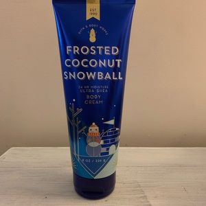 Frosted Coconut Snowball Ultra Shea Body Cream